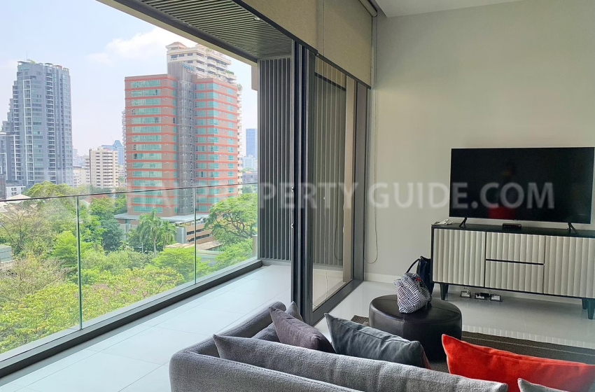Condominium in Sukhumvit : Vittorio Condominium at Sukhumvit 39 